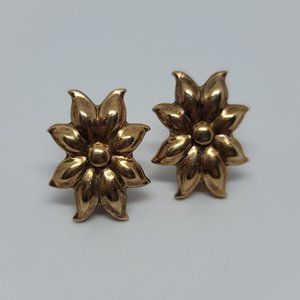 Vintage Flower Earrings by [Crown] Trifari